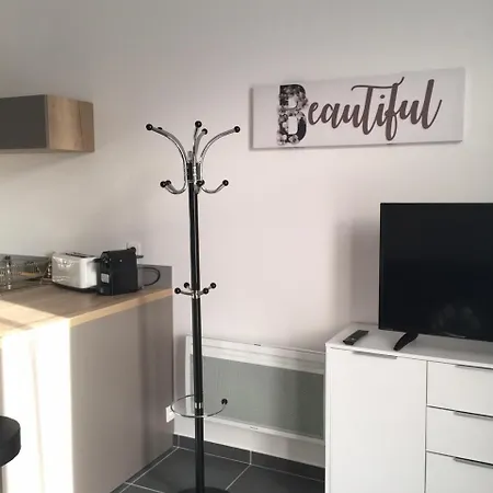 Апартаменты Avenue Gambetta - 4 Йер