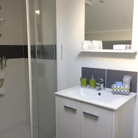 Апартаменты Avenue Gambetta - 4 Йер